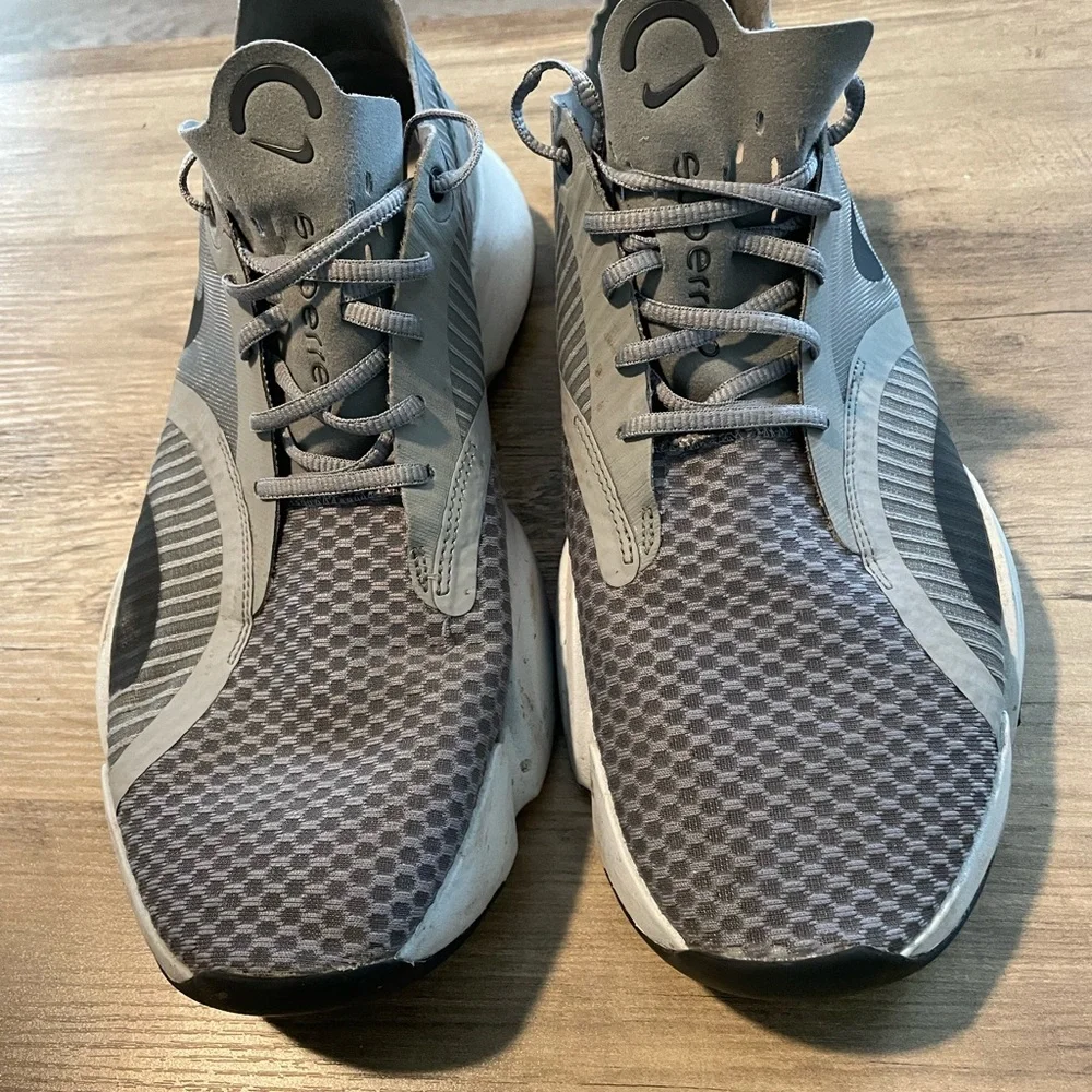 Nike Superrep Men’s 12 gray training running lace up mesh upper sneakers